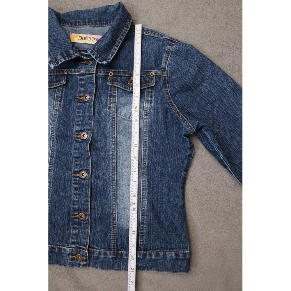 AC3998 Faded Denim Trucker Jacket Women Large Blue Stretch Buttons Casual 90s - Picture 6 of 15
